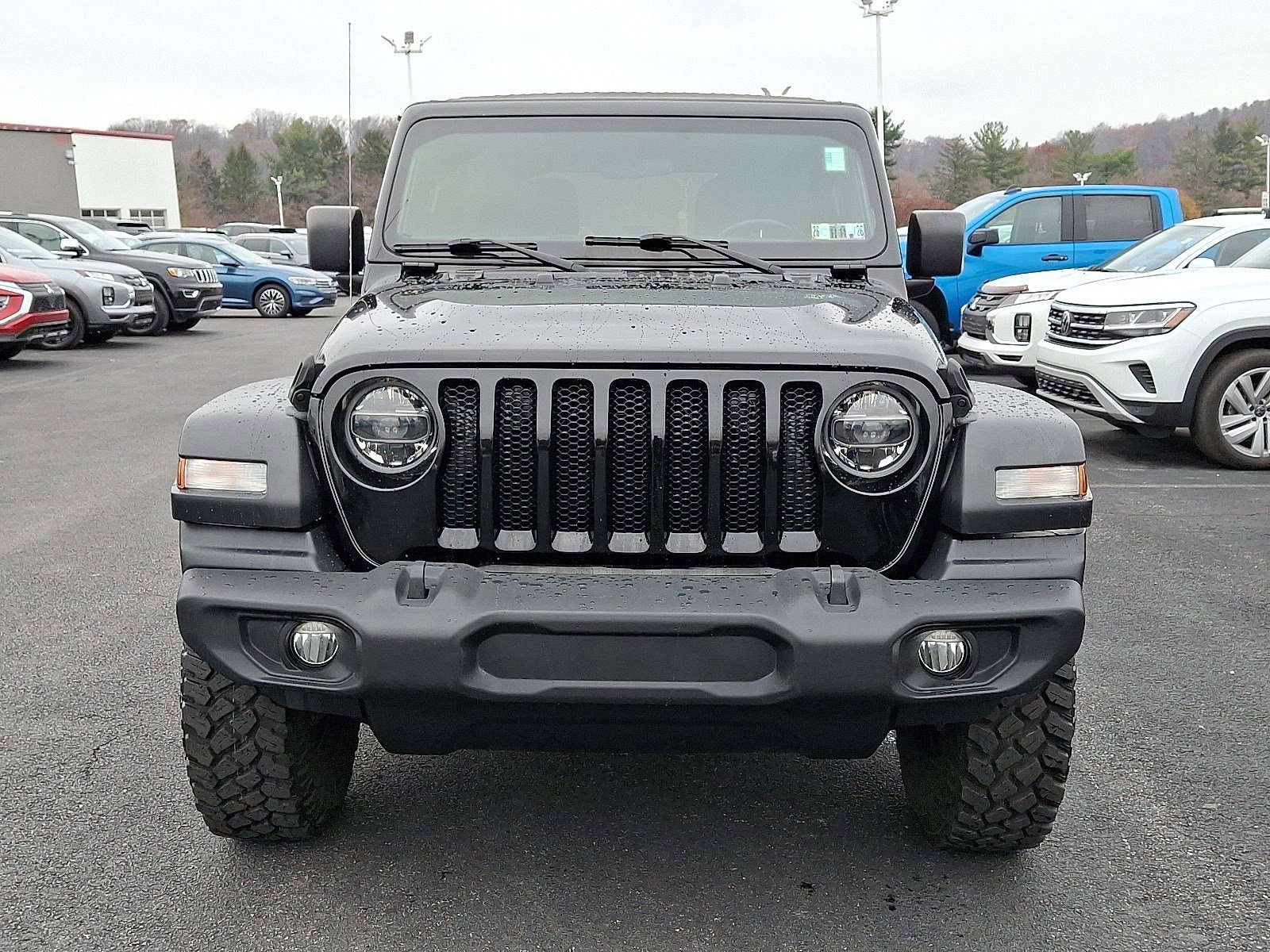 2020 Jeep Wrangler Unlimited Willys photo 2