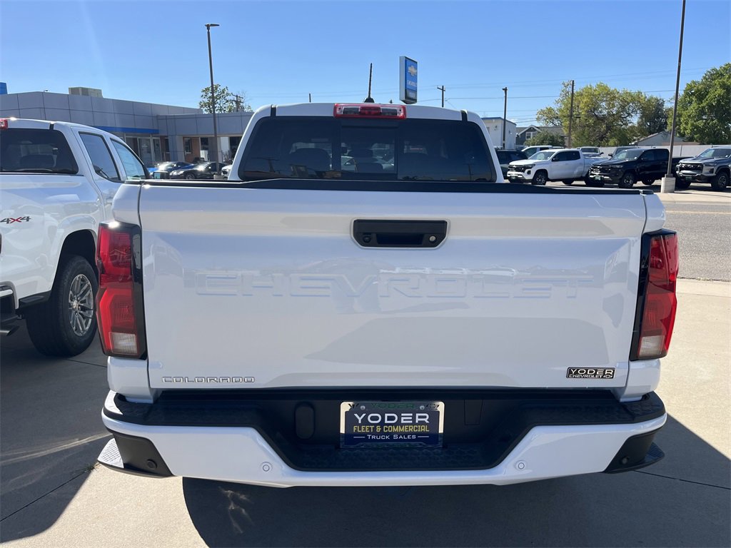 2026 Chevrolet Colorado LT photo 3