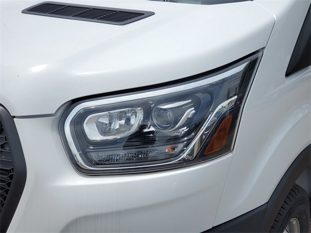 2025 Ford Transit Cargo Van photo 4