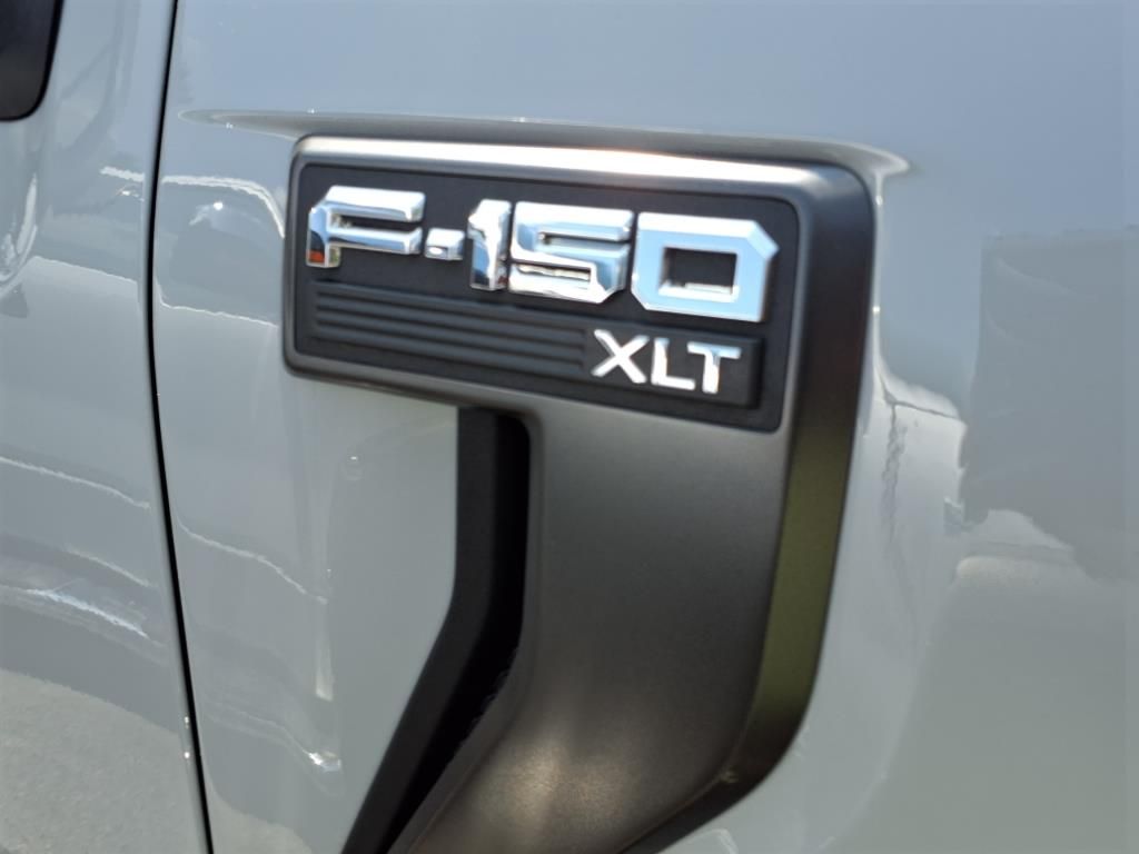 2023 Ford F-150 XLT photo 6