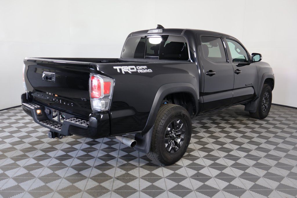 2021 Toyota Tacoma TRD Off-Road photo 4
