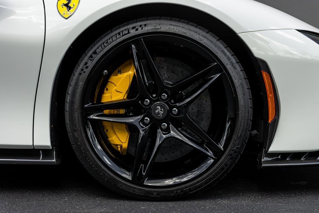 2022 Ferrari SF90 Stradale photo 35