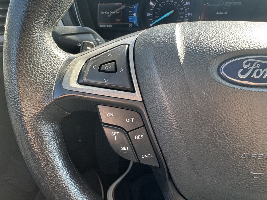 2018 Ford Fusion SE photo 21