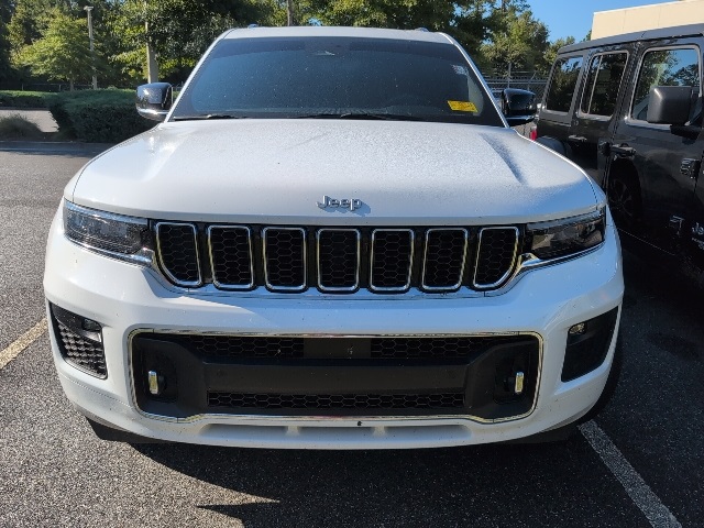 2024 Jeep Grand Cherokee Overland photo 6