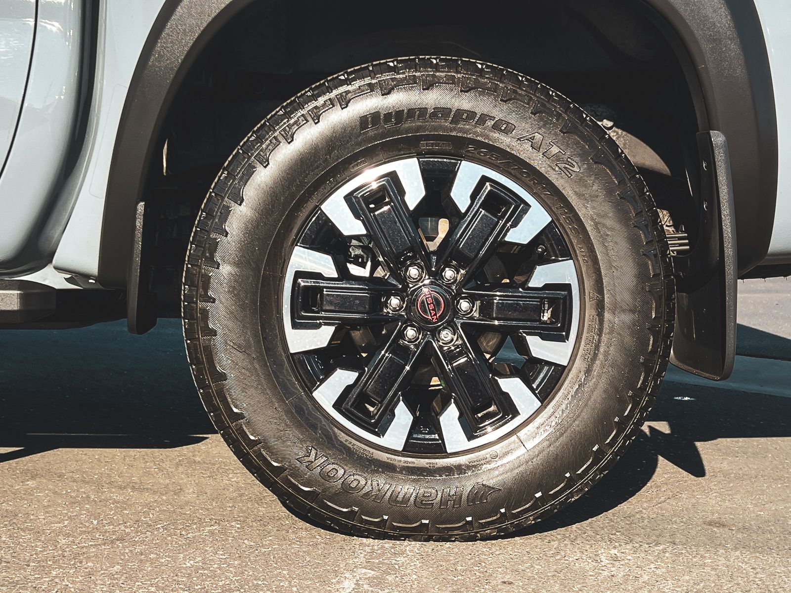 2023 Nissan Frontier PRO-4X photo 3