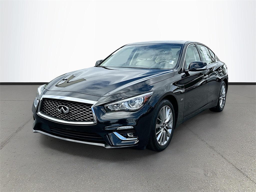 2020 Infiniti Q50 3.0t LUXE photo 3