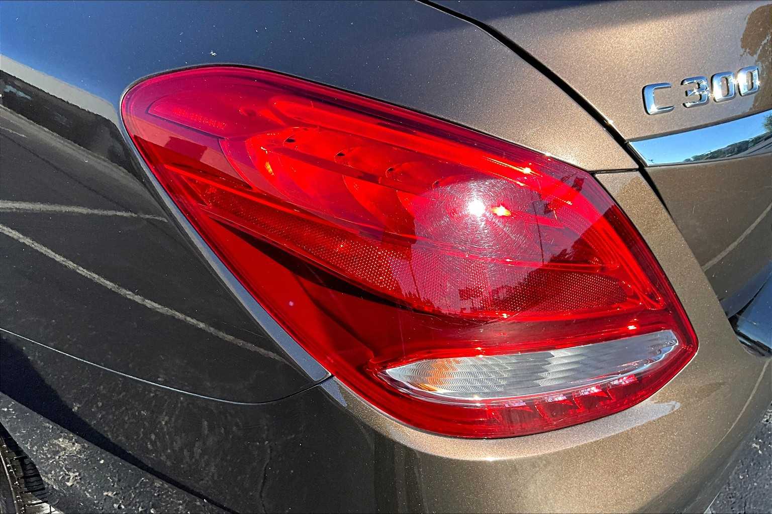 2015 Mercedes Benz C 300 Sedan photo 22