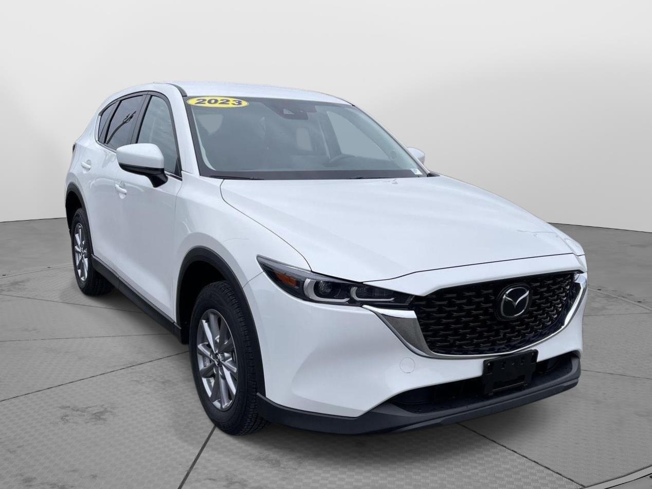 2023 Mazda CX-5 S Select Package's photo