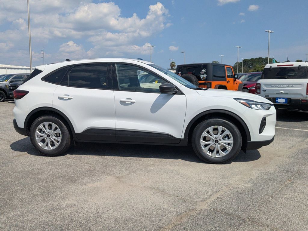 2025 Ford Escape Active photo 3