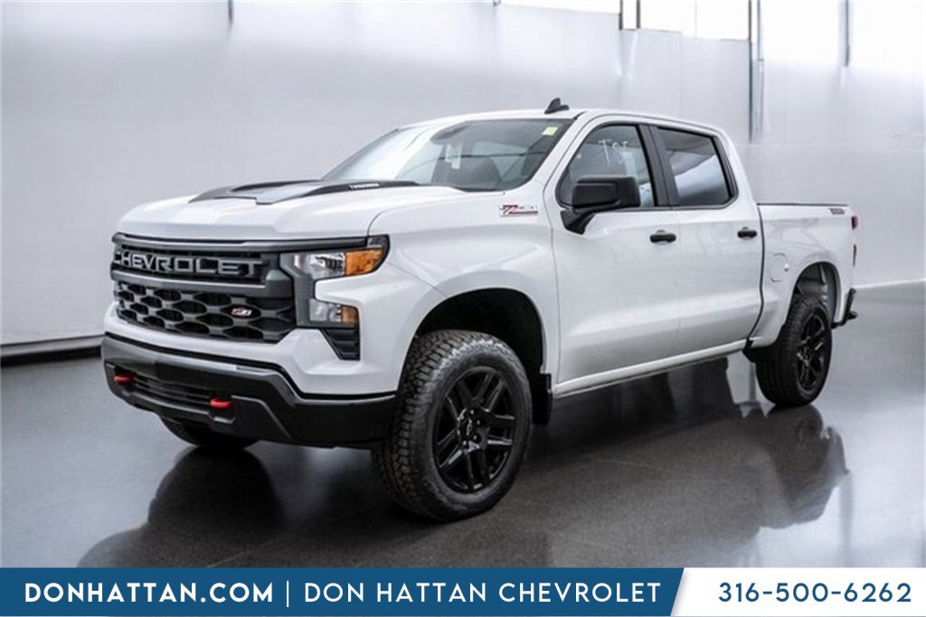 2026 Chevrolet Silverado Custom's photo