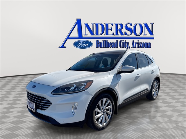 2021 Ford Escape Titanium's photo