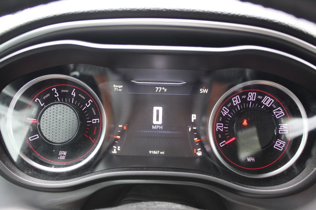 2019 Dodge Challenger SXT photo 20