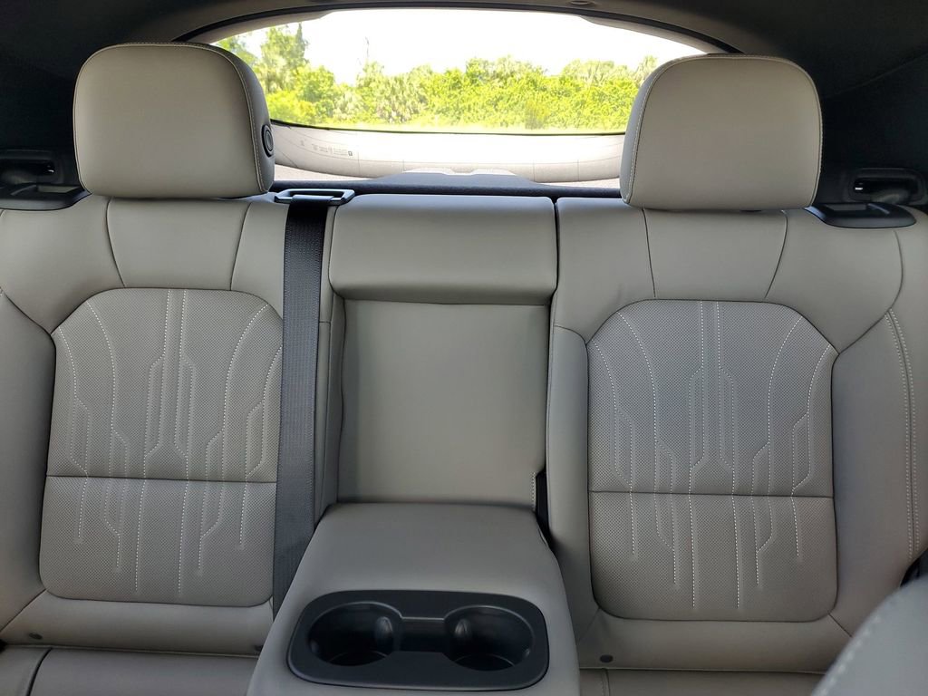 2025 Buick Envista Avenir photo 13