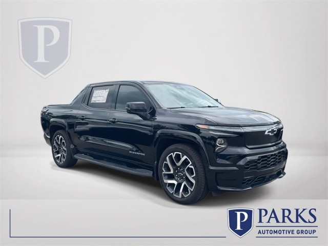 2024 Chevrolet Silverado EV RST
