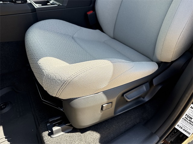 2025 Toyota 4Runner SR5 photo 11