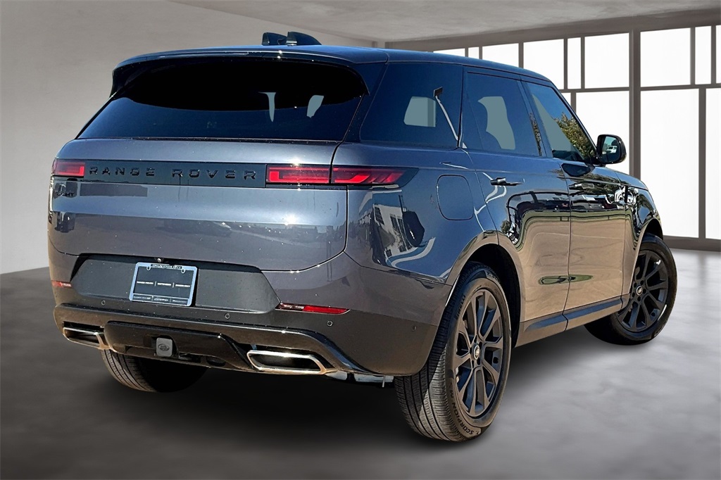 2025 Land Rover Range Rover Sport SE photo 2