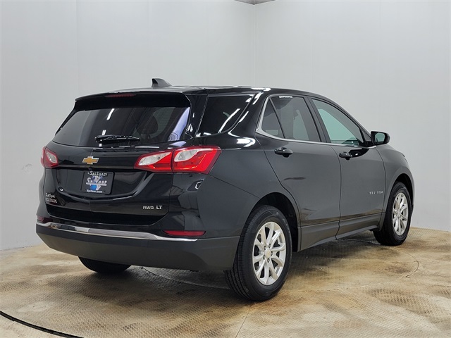 2019 Chevrolet Equinox LT photo 3