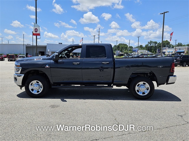 2025 Ram 2500 Tradesman photo 4
