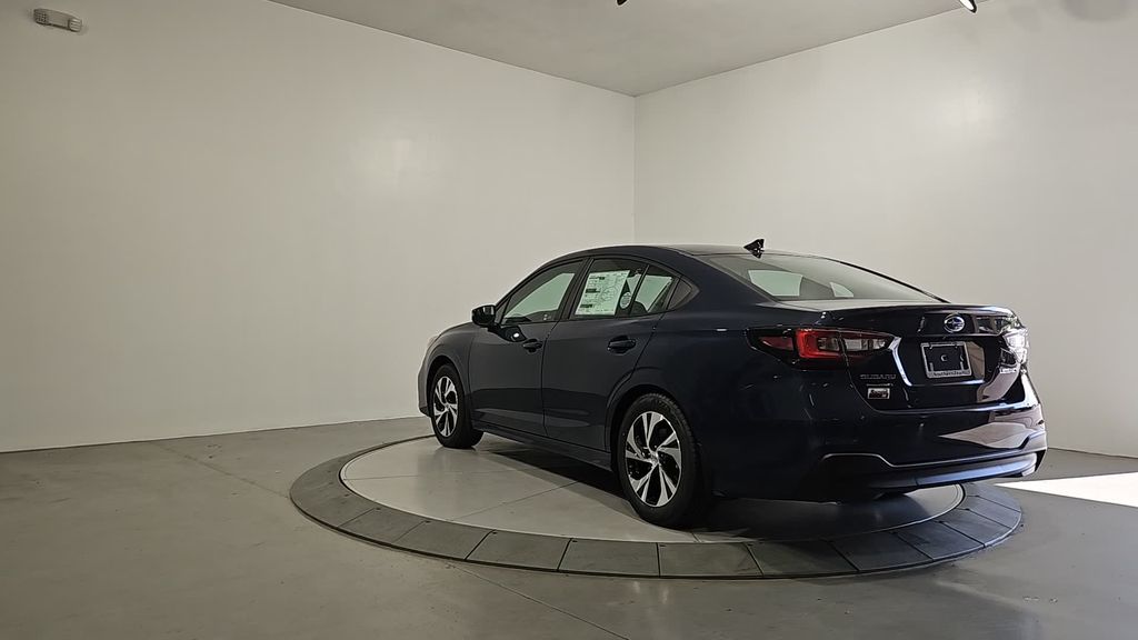 2025 Subaru Legacy Premium photo 3