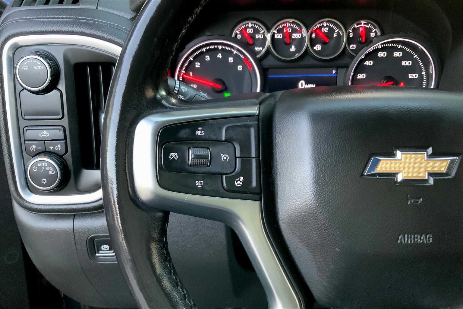 2020 Chevrolet Silverado 1500 LT photo 22
