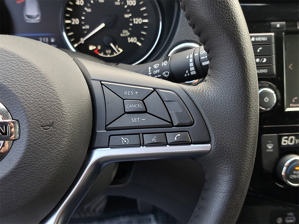 2021 Nissan Rogue Sport SV photo 23