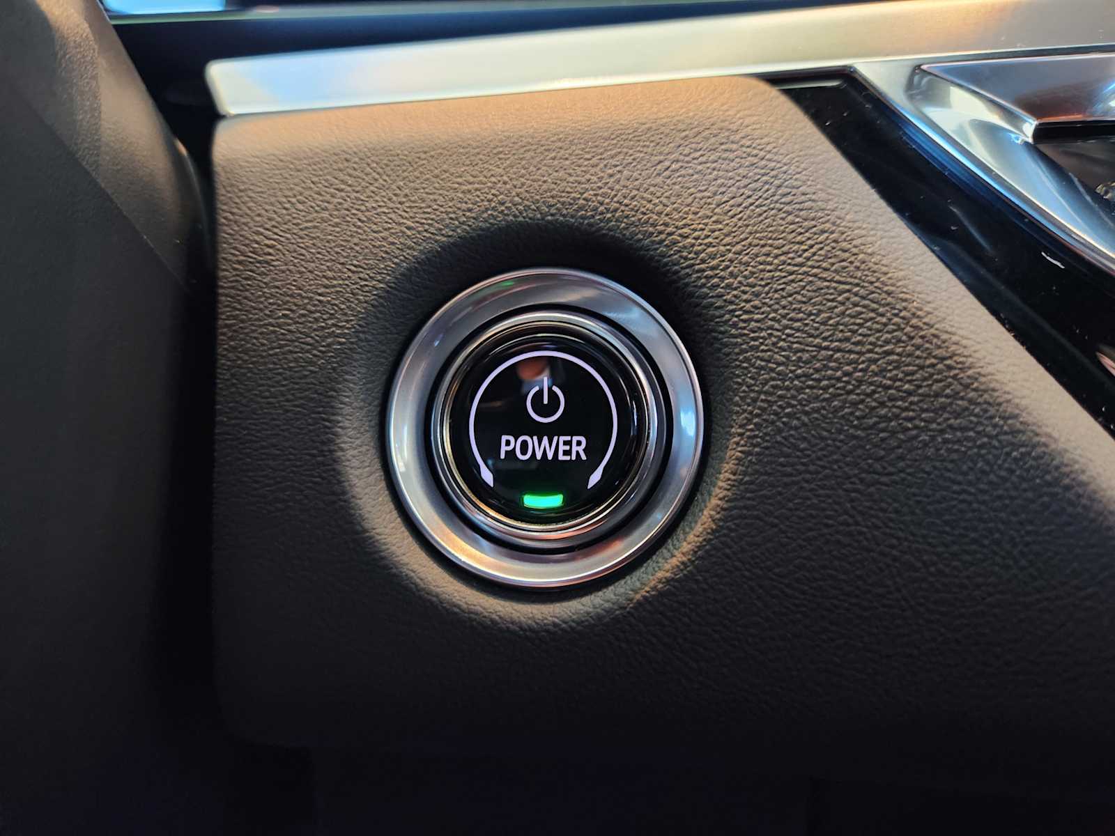 2024 Cadillac Lyriq Luxury photo 15