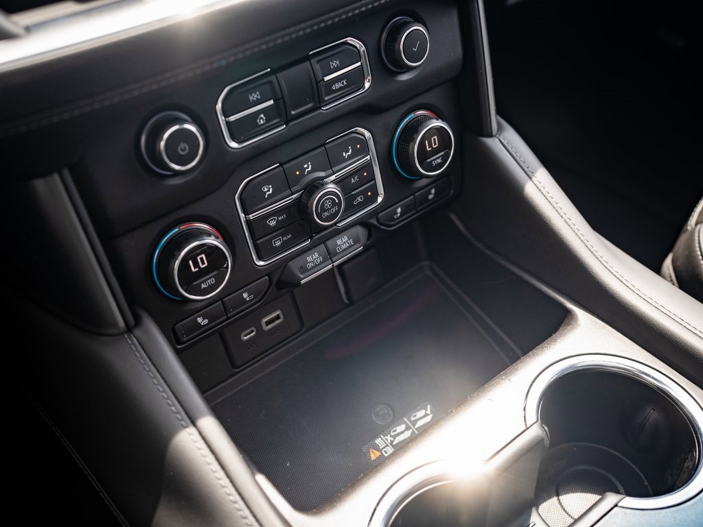 2021 Chevrolet Tahoe LT photo 14