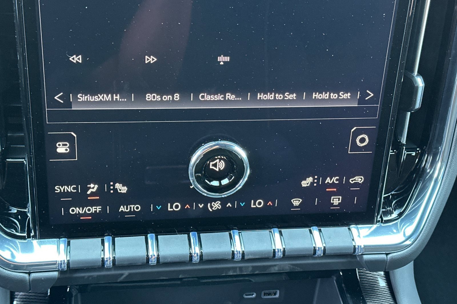 2026 Gmc Yukon photo 16