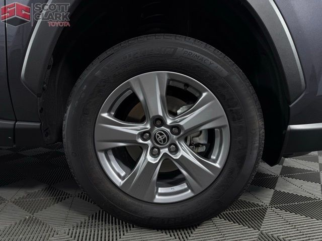 2024 Toyota RAV4 Hybrid XLE Sport photo 9