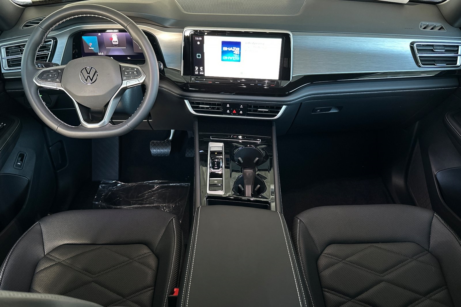 2026 Volkswagen Atlas Cross Sport SE Technology photo 11