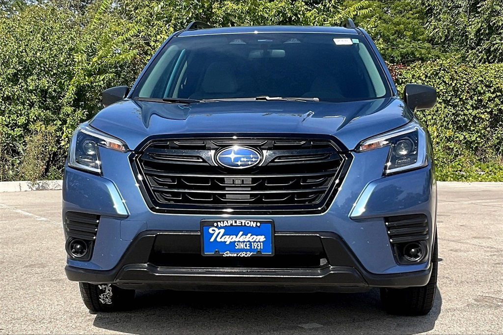 2022 Subaru Forester Base photo 2