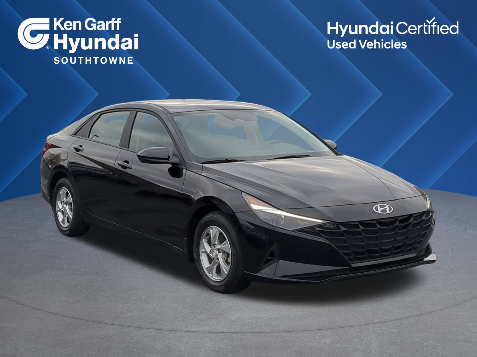 2023 Hyundai Elantra SE's photo