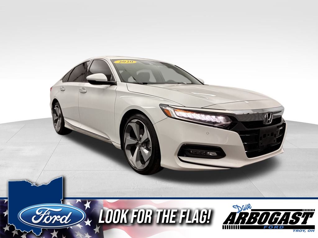 2020 Honda Accord Touring's photo