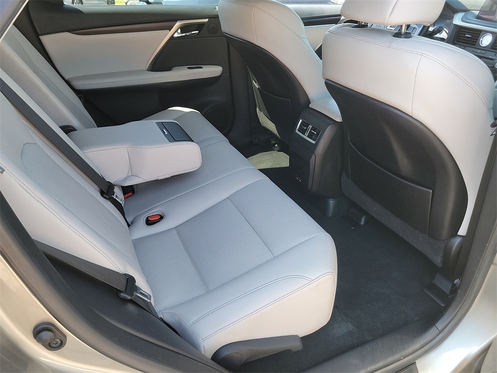 2022 Lexus RX Premium photo 18