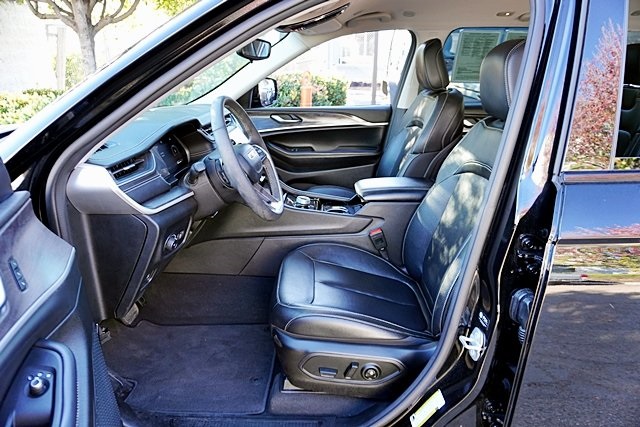 Used 2023 Black Jeep Limited image 13