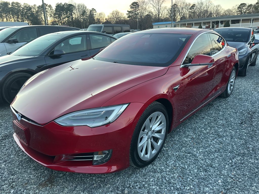 2016 Tesla Model S Base's photo