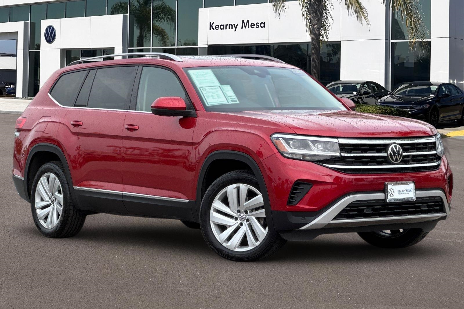 2021 Volkswagen Atlas SEL photo 2