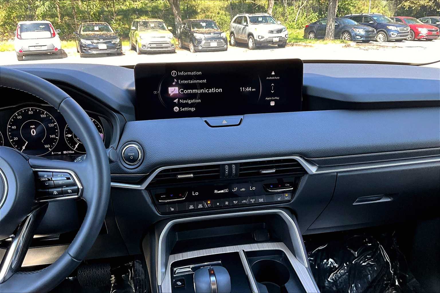 2025 Mazda CX-70 Premium photo 6