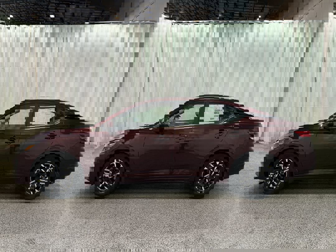 2025 Nissan Sentra SV photo 4