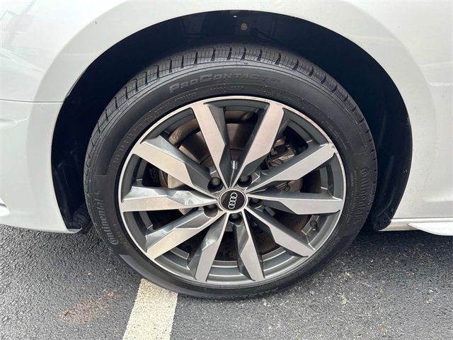 2022 Audi A4 40 Premium photo 7