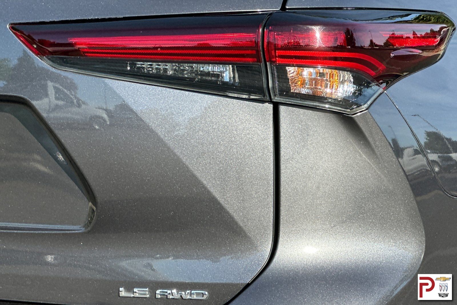 2024 Toyota Highlander LE photo 31