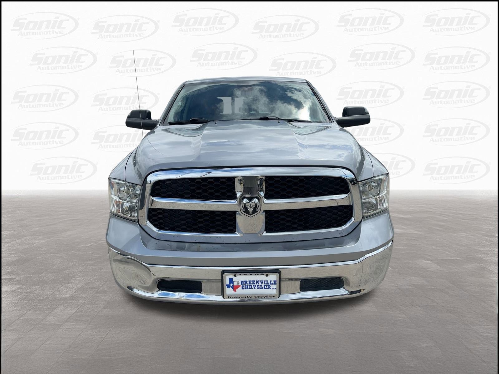 2023 Ram 1500 Classic SLT photo 5