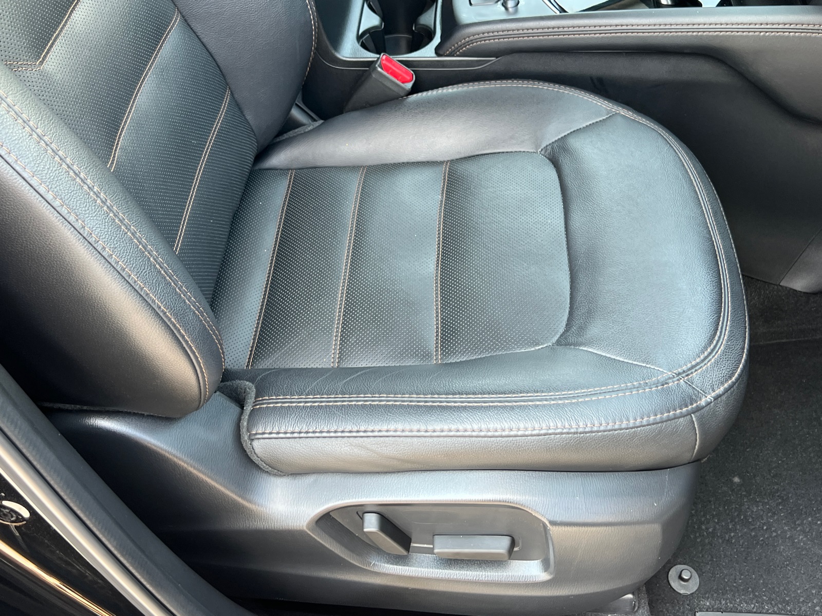 2022 Mazda CX-5 2.5 Premium Plus photo 11