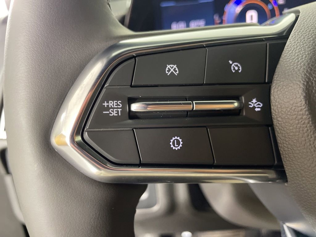 2025 Chevrolet Suburban Premier photo 23