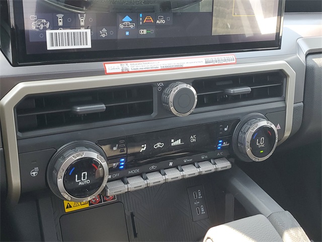 2025 Toyota Tacoma TRD Sport Double Cab photo 26