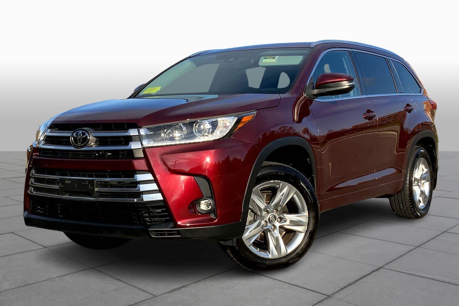 2019 Toyota Highlander Limited's photo
