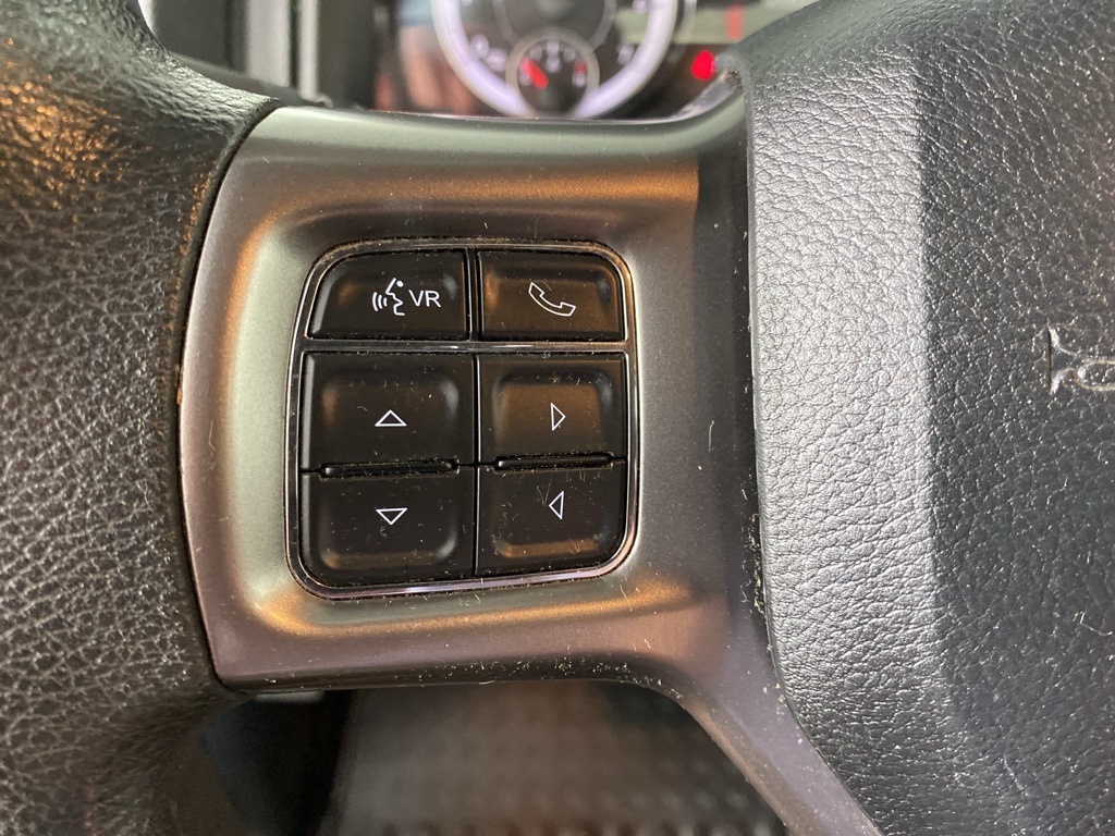 2021 Ram 1500 Classic Warlock photo 14