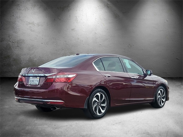 2017 Honda Accord EX-L photo 3