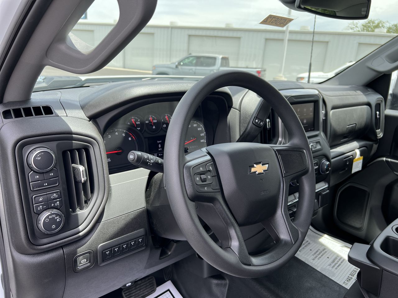 2024 Chevrolet Silverado 2500HD photo 14