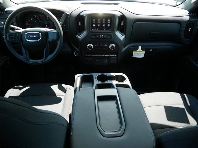 2025 Gmc Sierra 3500 HD Pro photo 2